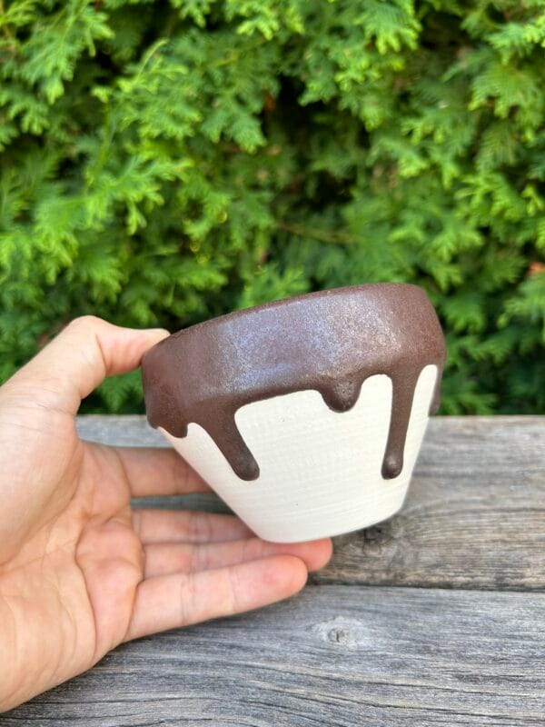 Angular Drippy Bowl