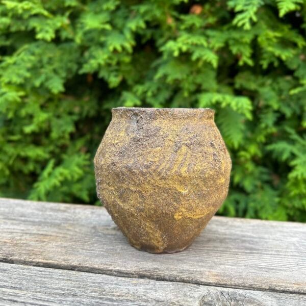 Moon Jar [Rock Glaze Exhibition Exclusive : Biotite Schist – I2]