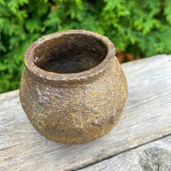 Moon Jar [Rock Glaze Exhibition : Biotite Schist – I2]