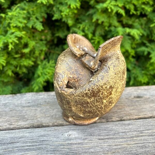 Moon Jar [Rock Glaze Exhibition : Green Aventurine – O2]